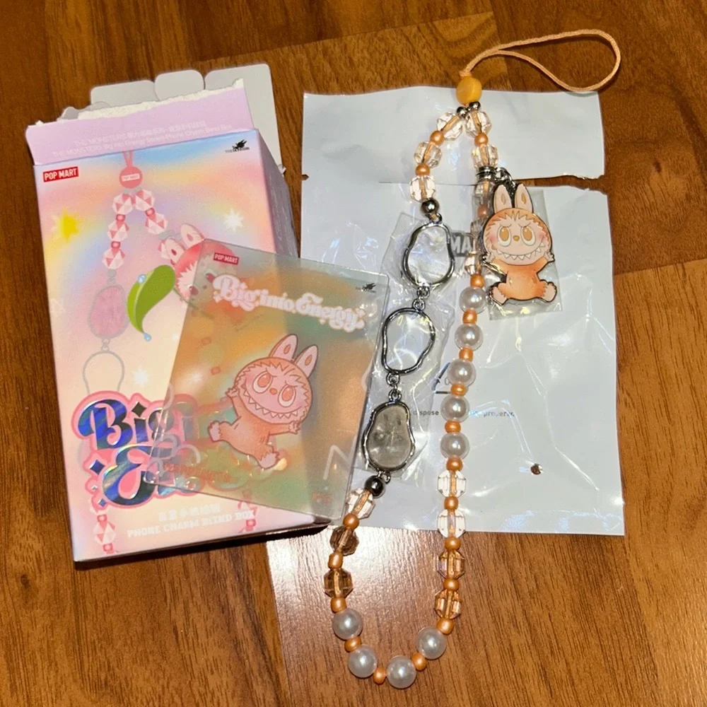 Brand New in Box THE MONSTERS Big Into Energy Phone Charm ‘HAPPINESS’